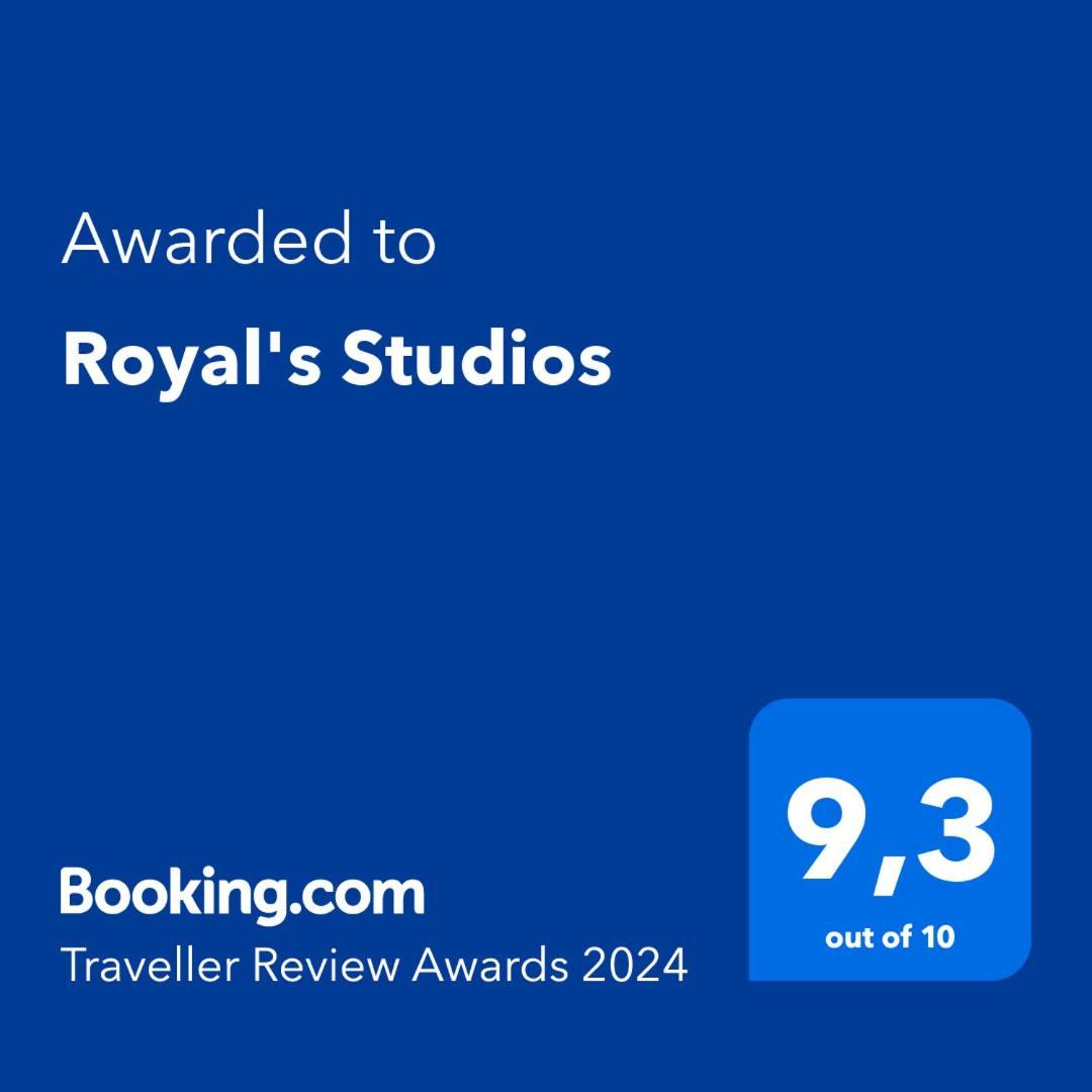Royal'S Studios Лутра Едипсу Екстериор снимка